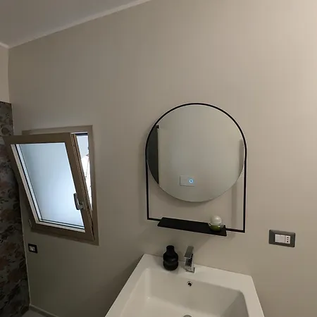 Autre Apartment *